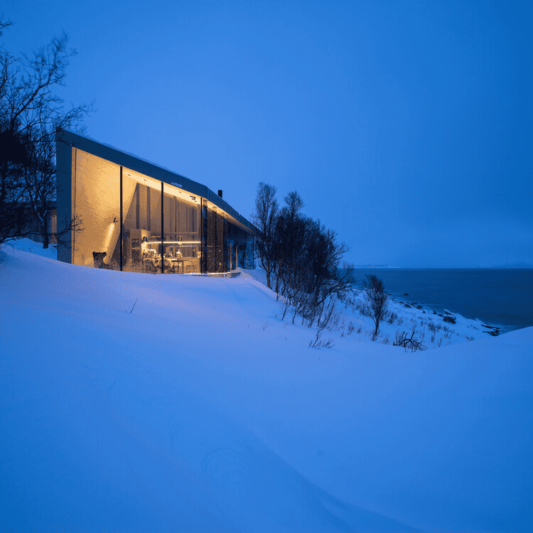 Aurora Lodge Chalet by Snorre Stinessen
Golden Design Award winner in 2020 - 2021 Architecture, Building and Structure Design Award Category